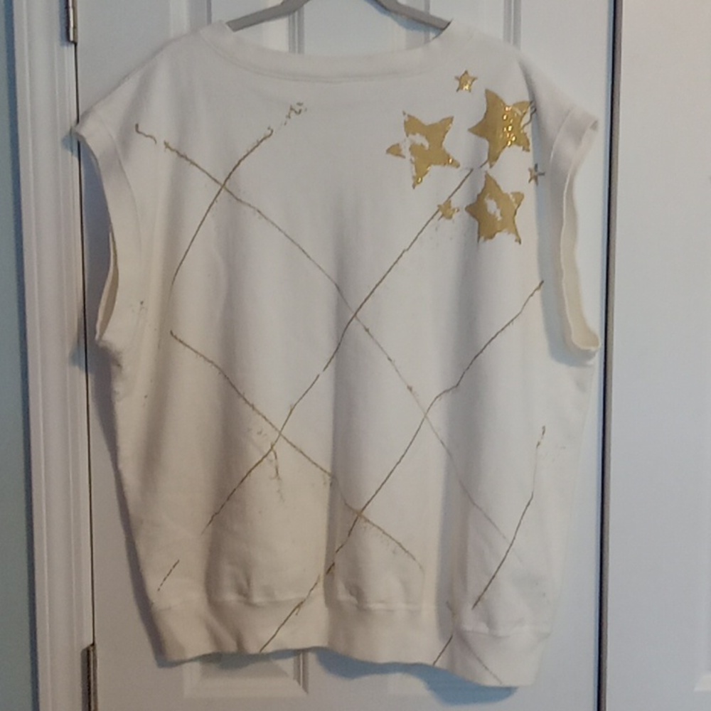 Men's White And Gold Star Patterned Sweater Vest - Picture 5 of 7
